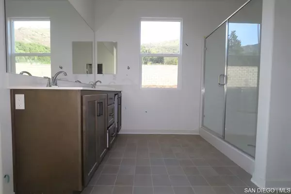 Lake Elsinore, CA 92530,33324 Dayspring CT #LOT 37