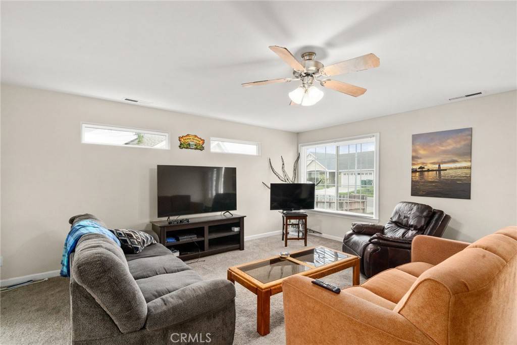 370 Yarrow DR, Chico, CA 95928