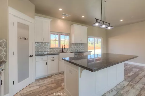 587 Valley View DR, Paradise, CA 95969
