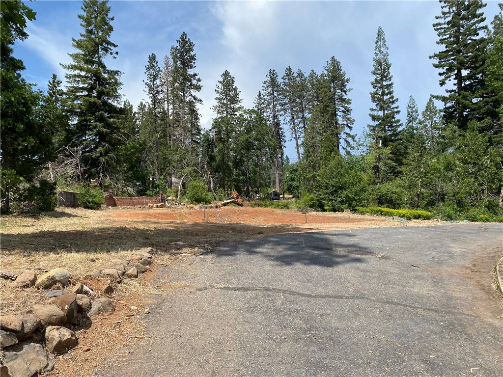 Paradise, CA 95969,991 Saxberg DR