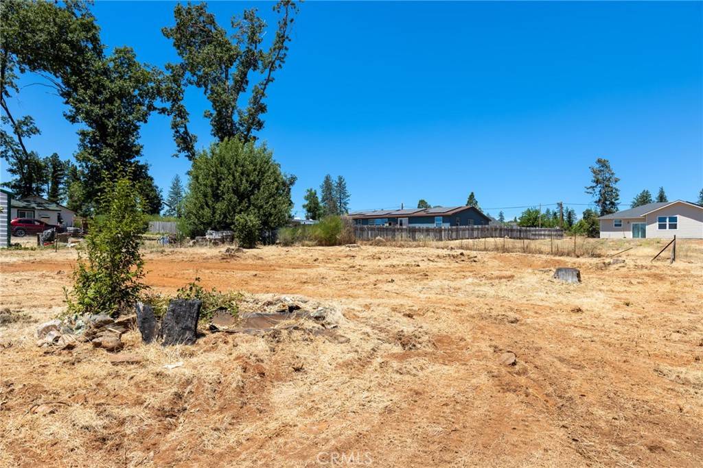Paradise, CA 95969,1453 Roy LN