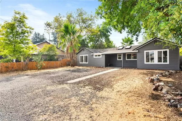 Corning, CA 96021,707 Beech WAY