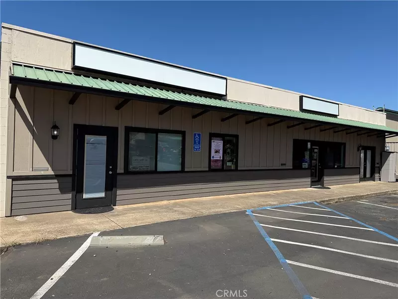 6141 Center ST, Paradise, CA 95969