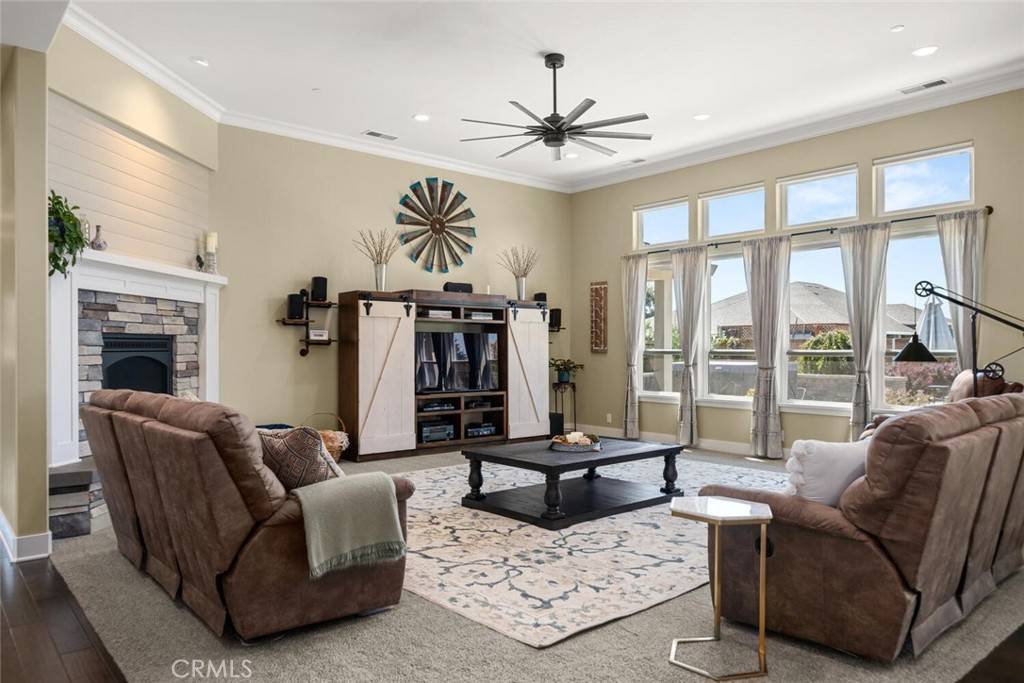 Chico, CA 95973,11 Rose Garden CT