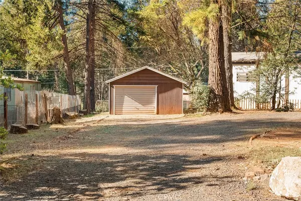 Magalia, CA 95954,14837 Magnolia DR