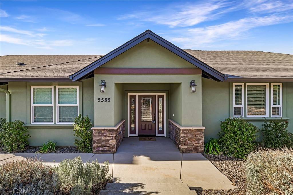 5585 Schmale LN, Paradise, CA 95969