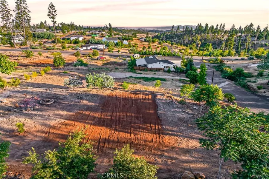 5658 Cathy LN, Paradise, CA 95969