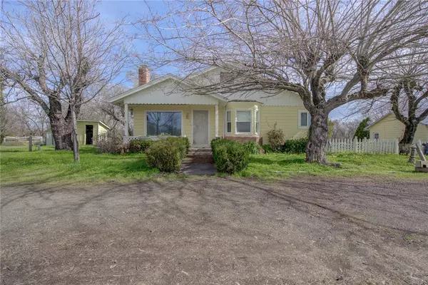 25369 S Center ST, Los Molinos, CA 96055