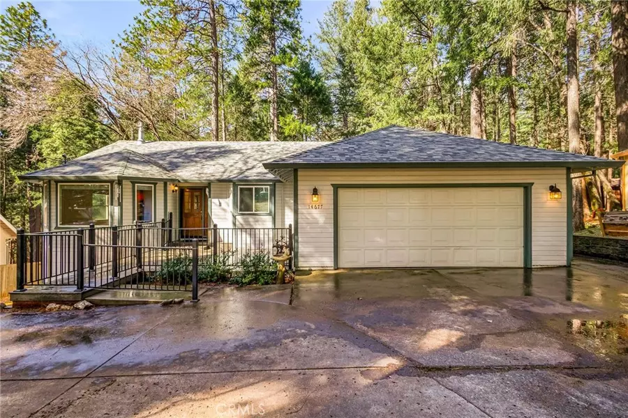 14677 Bridgeport CIR, Magalia, CA 95954