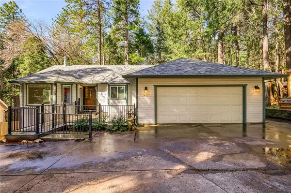 14677 Bridgeport CIR, Magalia, CA 95954