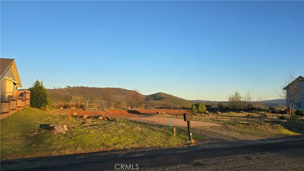 6666 Shay LN, Paradise, CA 95969