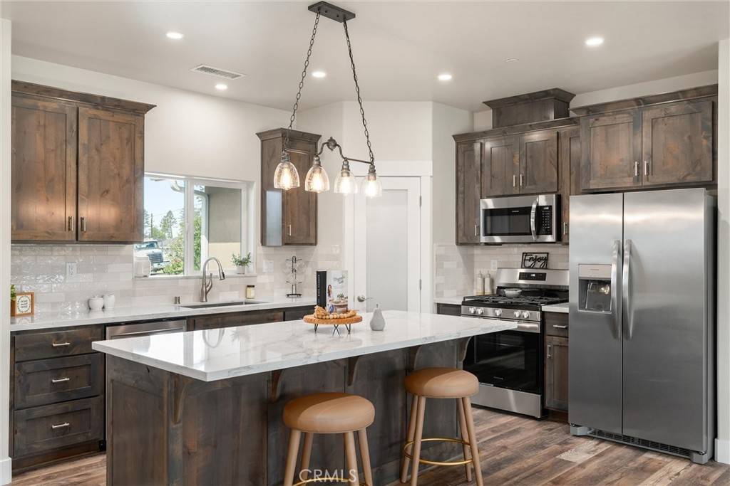 1924 Crandall WAY, Paradise, CA 95969