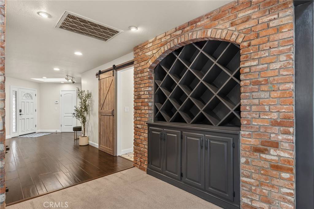 Chico, CA 95973,650 Crimson CT