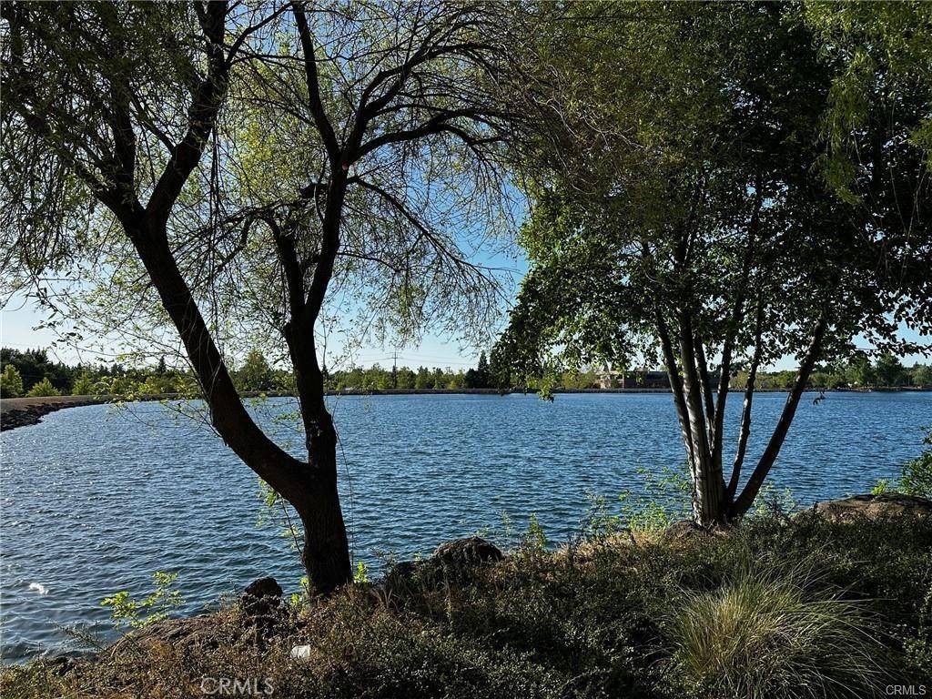 Chico, CA 95928,2580 Sierra Sunrise Terrace #200