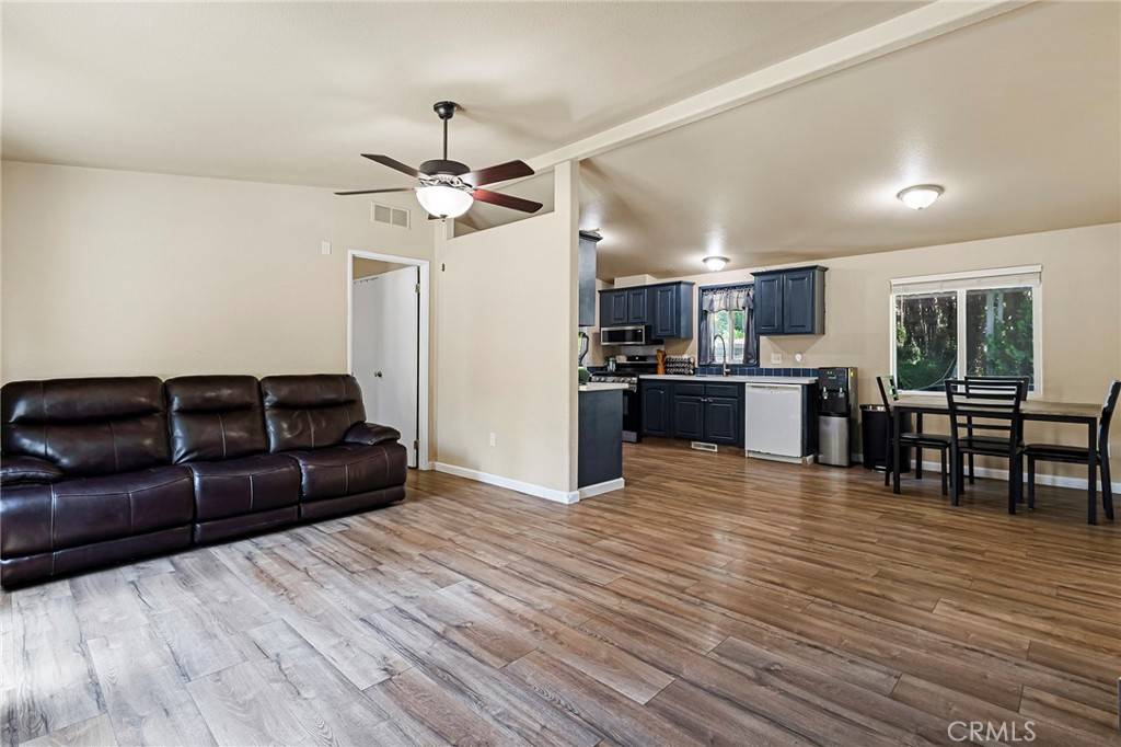 Chico, CA 95973,370 E Lassen AVE #1