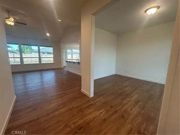 Chico, CA 95973,321 Bainbridge PL