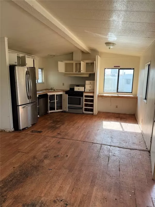 Cottonwood, CA 96022,3850 Main Street #5