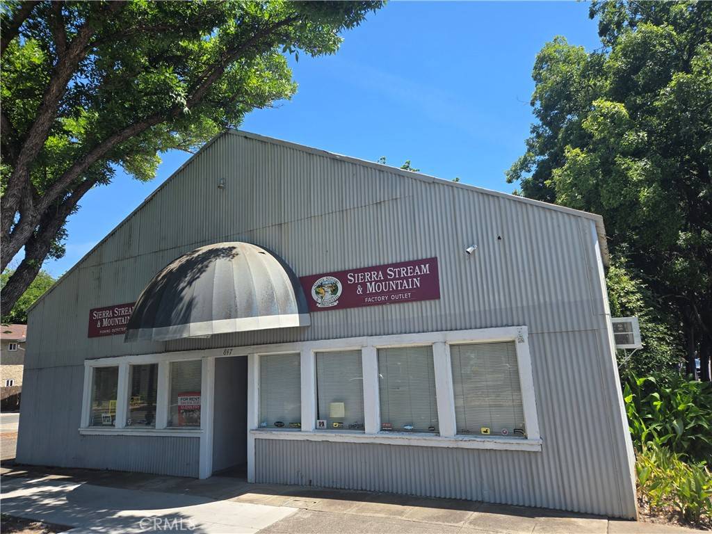 847 W 5th ST, Chico, CA 95928