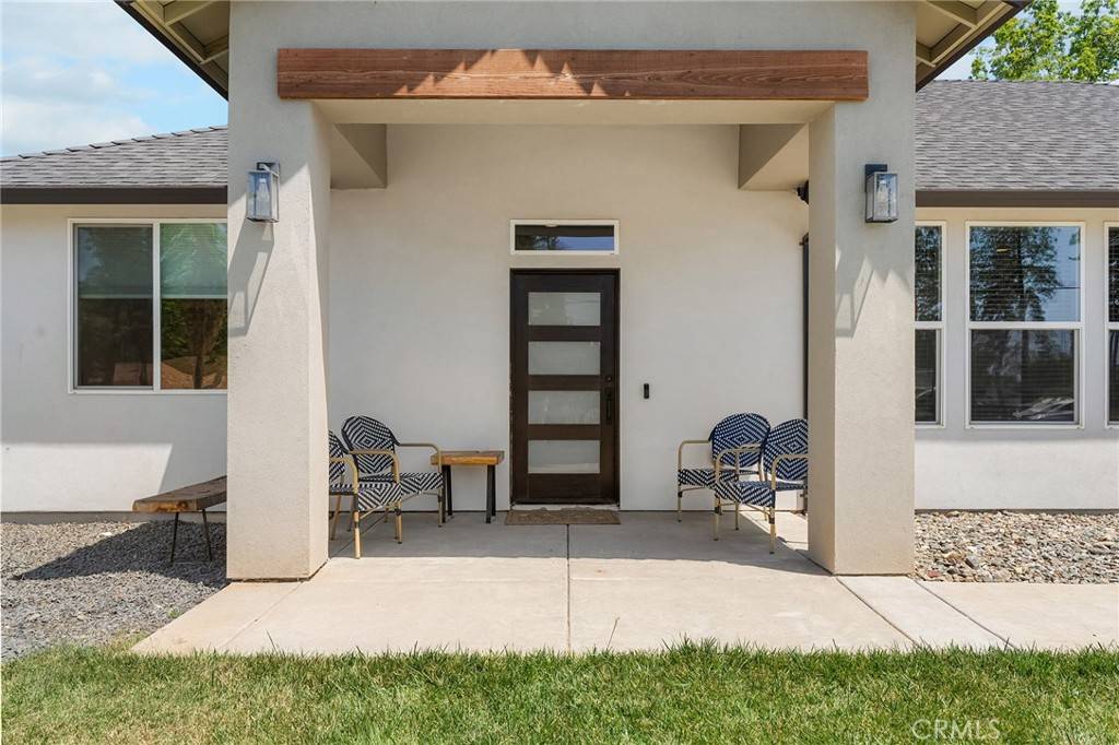 Paradise, CA 95969,2213 De Mille RD
