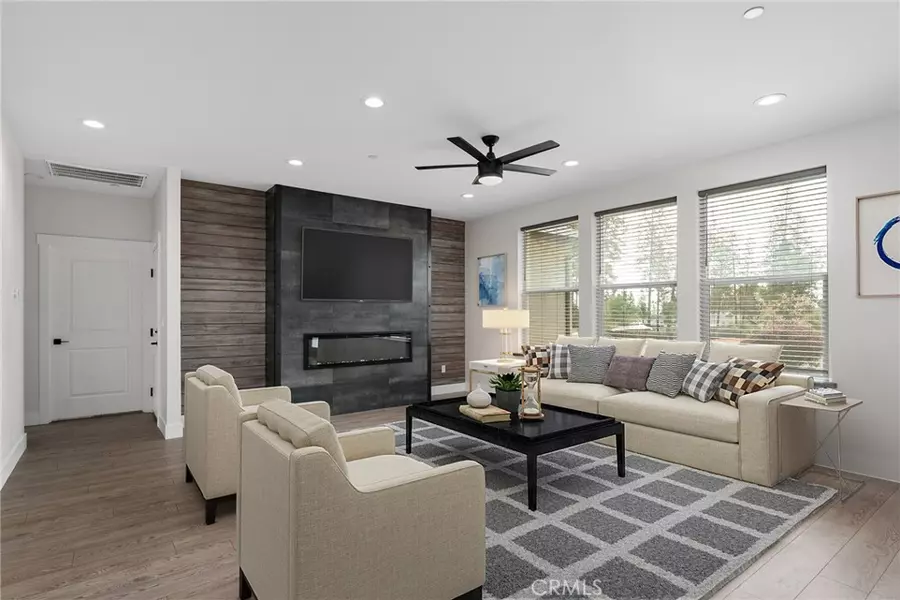 2213 De Mille RD, Paradise, CA 95969