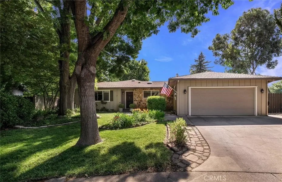 7 Calgary Ln, Chico, CA 95926