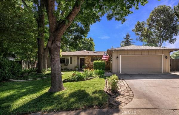 7 Calgary Ln, Chico, CA 95926