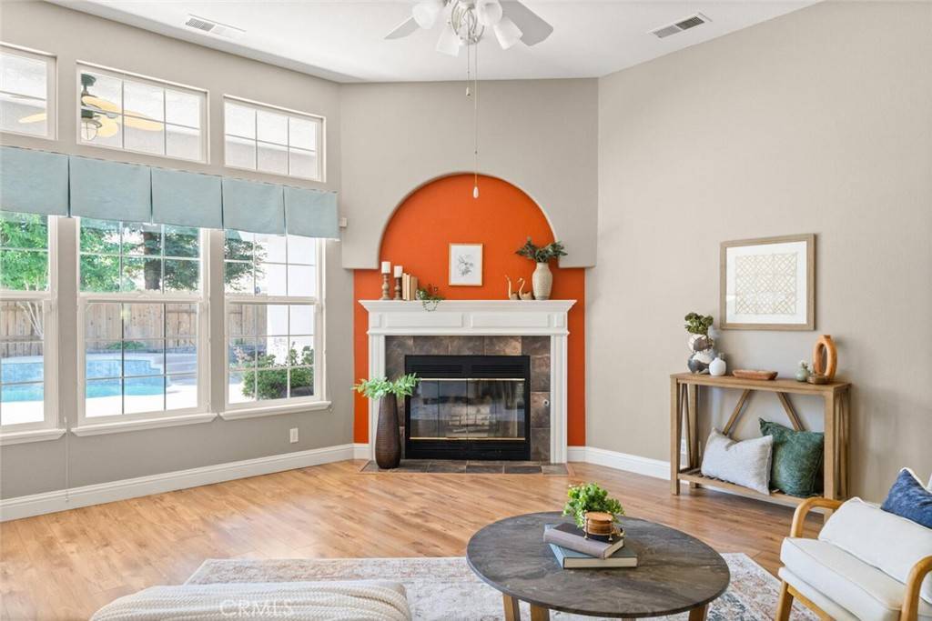 Chico, CA 95973,379 Weymouth WAY