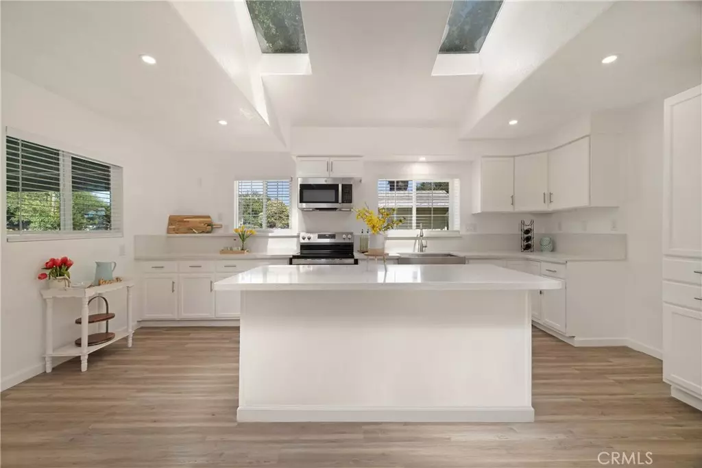 Los Molinos, CA 96055,25269 Josephine ST