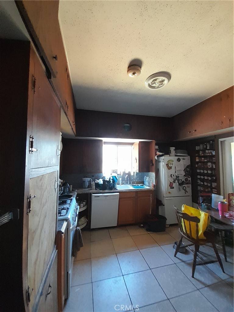 Durham, CA 95938,9118 Stanford LN