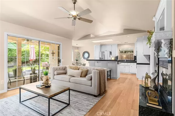 Chico, CA 95926,12 Smith Brothers CT