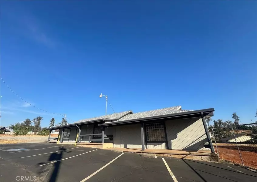 7668 Skyway, Paradise, CA 95969