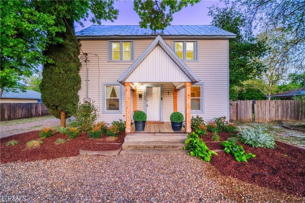 1711 Shasta ST, Anderson, CA 96007
