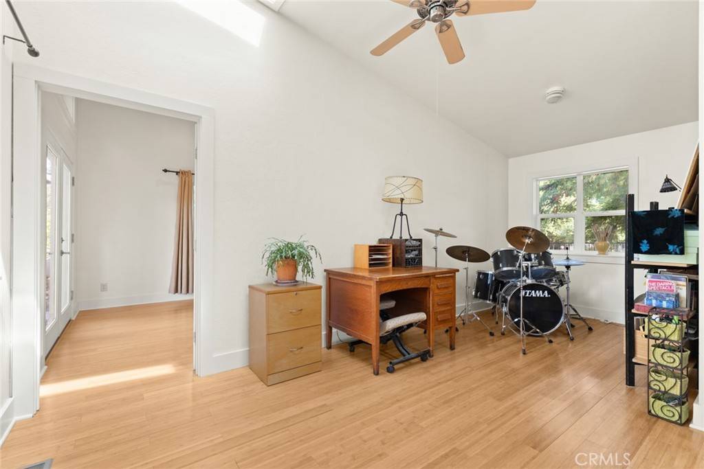Chico, CA 95973,10 Roseanna CT