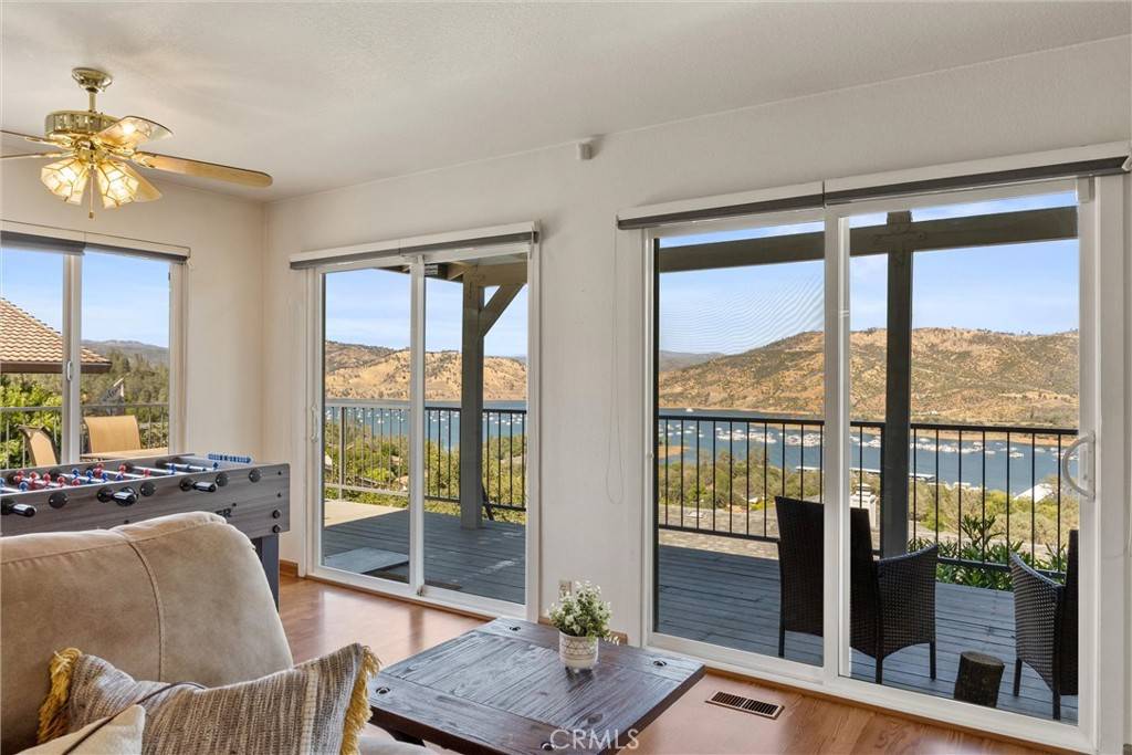 Oroville, CA 95966,6228 Woodman DR