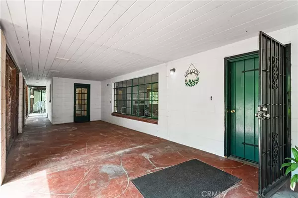 Chico, CA 95973,2594 Tom Polk AVE