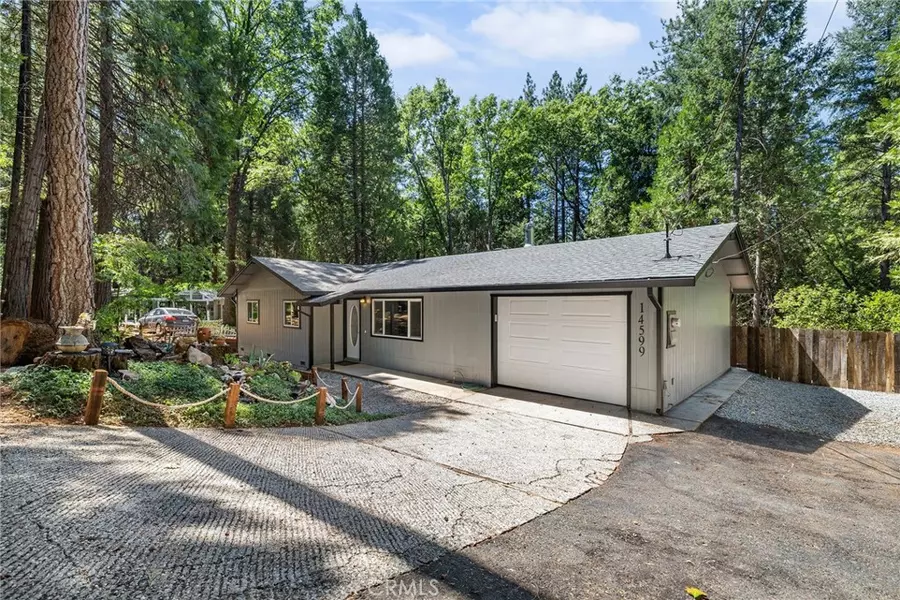 14599 Lafayette CIR, Magalia, CA 95954