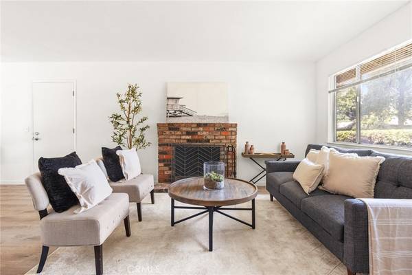 Chico, CA 95973,395 Gardenside CT