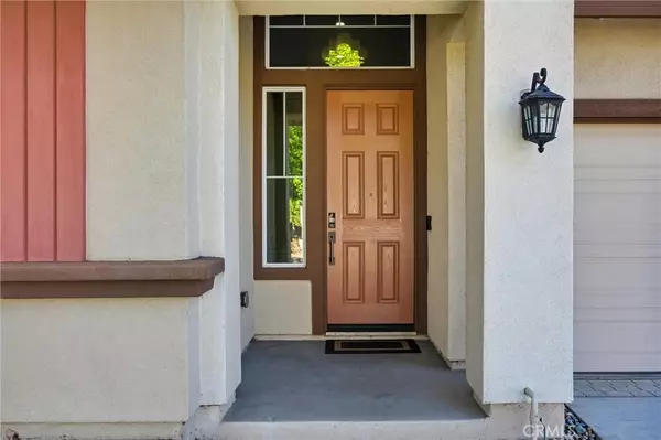 3237 Rogue River DR, Chico, CA 95973