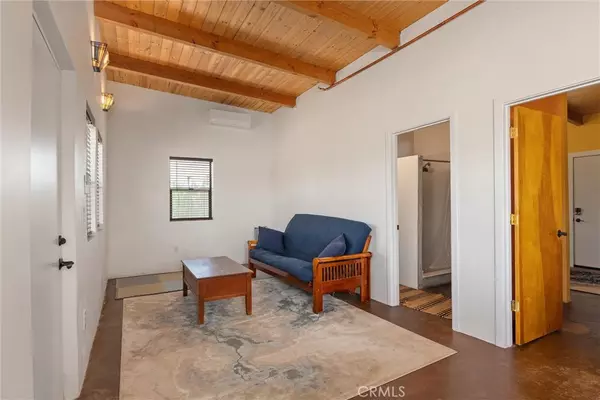 Paradise, CA 95969,5985 Maxwell