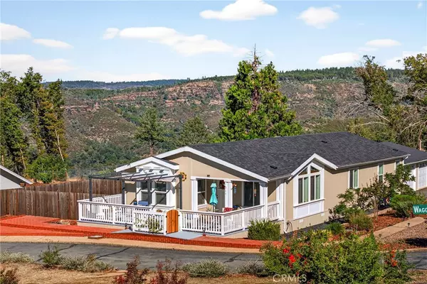 Paradise, CA 95969,945 Waggoner