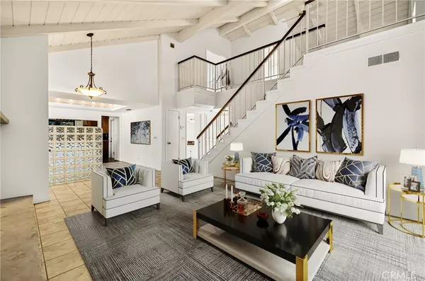 Chico, CA 95926,2413 Holly