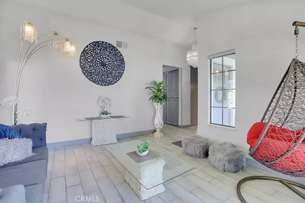 Sacramento, CA 95828,8346 Floxtree CT