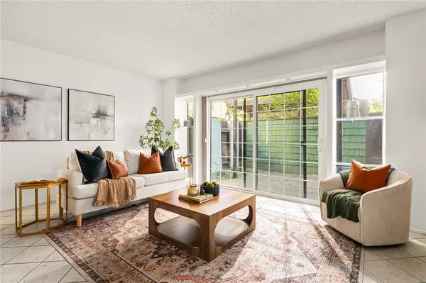 Chico, CA 95926,555 Vallombrosa #11