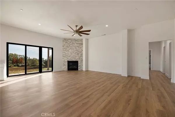 Paradise, CA 95969,5094 MALIBU DRIVE