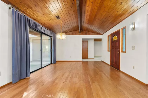 Chico, CA 95926,421 W Lindo