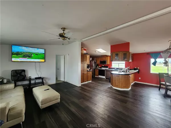 Orland, CA 95963,6203 Francis LN