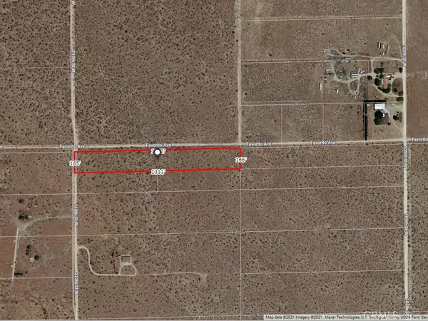 110 St. W Favorito AVE, Rosamond, CA 93560