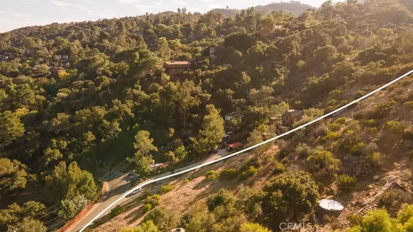 Topanga, CA 90290,939 Fernwood Pacific DR