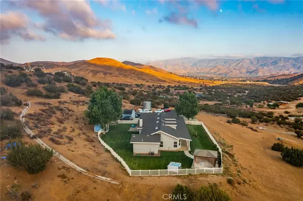 Agua Dulce, CA 91390,6025 Snowshoe Thompson RD