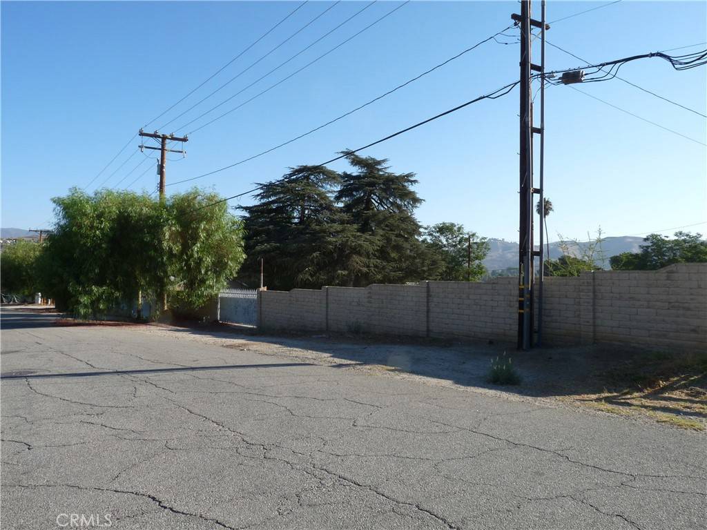 Castaic, CA 91384,27870 Johnson RD